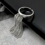 Срібна каблучка з ланцюжками та пробою 1