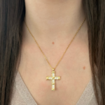 Підвіс Tiffany у вигляді хрестика золото на тілі