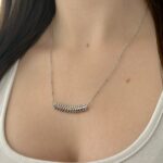 Підвіс Cartier Clash з рухливими елементами срібло на тілі