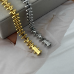 Браслет Cartier Clash з рухливими елементами та логотипом лого