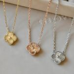Підвіс з конюшиною Van Cleef з металевою серцевиною