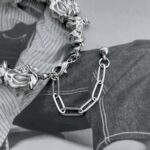 Браслет у вигляді геометричних злитків металу срібло застібка