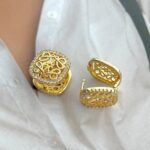 Маленькі сережки Loewe з камінням золото застібка