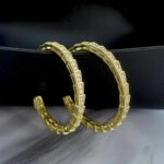Великі сережки-кільця BVLGARI у вигляді змії золото1