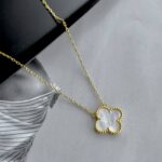 Класичний підвіс Van Cleef з логотипом у золоті лимонне білий