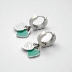 Мінімалістичні сережки Tiffany з двомя серцями1
