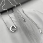 Підвіс Cartier з двома з'єднаними кільцями з камінням срібло застібка