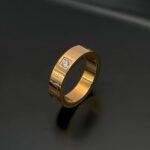 Класична каблучка BVLGARI з камінчиком рожеве золото1