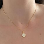 Двосторонній підвіс Van Cleef з камінням золото на тілі каміння