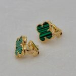 Сережки Van Cleef з зеленою серцевиною та італійською застібкою золото лого
