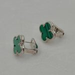 Сережки Van Cleef з зеленою серцевиною та італійською застібкою срібло лого