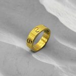 Різна каблучка Cartier лимонне золото1