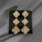 Довгі сережки Van Cleef з трьох конюшин у камінні золото