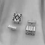 Сережки-пусети Loewe з логотипом срібло лого