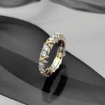 Каблучка Tiffany з камінням та хрестиками з логотипом