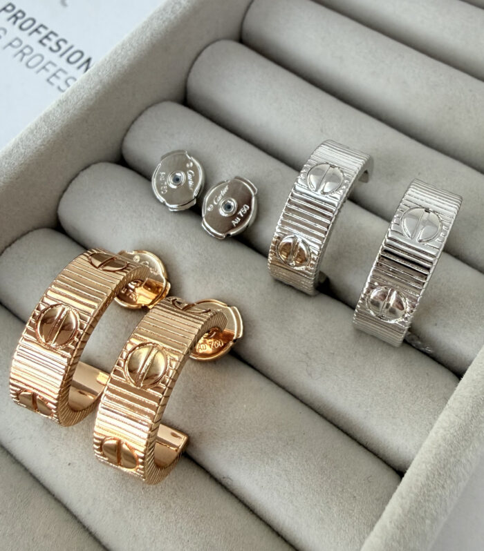 Cережки пів-кільця Cartier